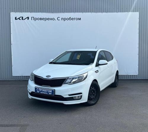 Kia Rio III Рестайлинг с пробегом 2015 года, цена 1 120 000 рублей, 135000 км, хэтчбек, Автокод Объявления