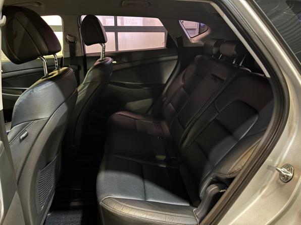 Hyundai Tucson III с пробегом 2018 года, цена 1 569 000 рублей, 182142 км, внедорожник, Автокод Объявления