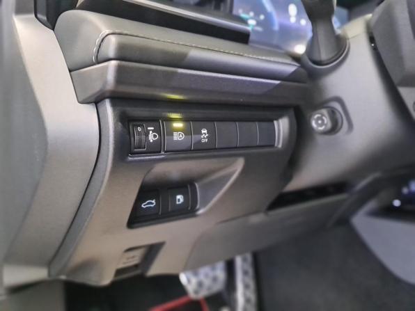 Toyota Camry IX (XV80) China Market с пробегом 2024 года, цена 6 350 000 рублей, 130 км, седан, Автокод Объявления
