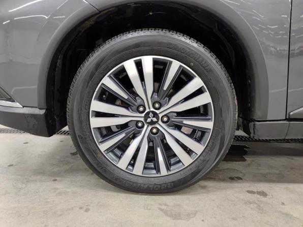 Mitsubishi Outlander III Рестайлинг 3 с пробегом 2020 года, цена 2 370 000 рублей, 70700 км, внедорожник, Автокод Объявления