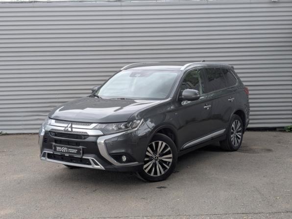 Mitsubishi Outlander III Рестайлинг 3 с пробегом 2019 года, цена 2 600 000 рублей, 109469 км, внедорожник, Автокод Объявления