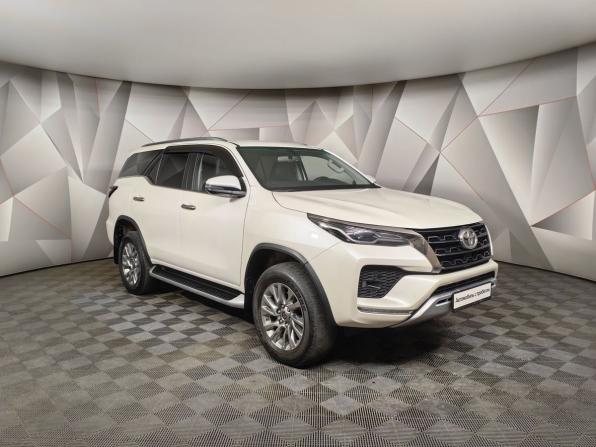 Toyota Fortuner II Рестайлинг с пробегом 2021 года, цена 4 930 000 рублей, 68015 км, внедорожник, Автокод Объявления
