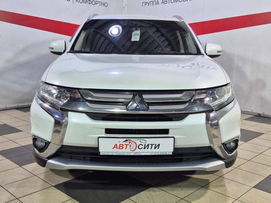 Mitsubishi Outlander III Рестайлинг 2 Воронеж  - изображение 3