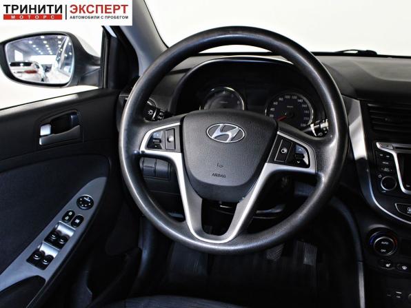 Hyundai Solaris I Рестайлинг с пробегом 2016 года, цена 1 047 000 рублей, 155764 км, седан, Автокод Объявления