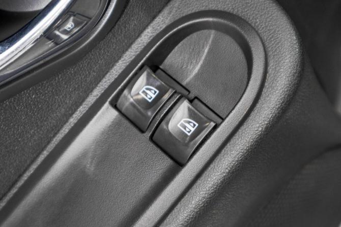Renault Duster I Рестайлинг с пробегом 2015 года, цена 1 299 000 рублей, 95000 км, внедорожник, Автокод Объявления