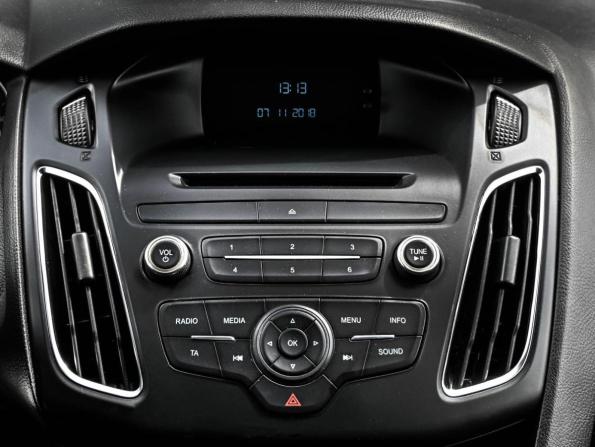 Ford Focus III Рестайлинг с пробегом 2018 года, цена 1 019 000 рублей, 98447 км, универсал, Автокод Объявления
