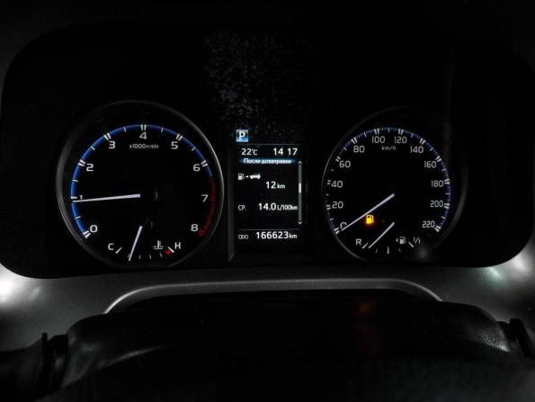 Toyota RAV4 IV (XA40) Рестайлинг с пробегом 2015 года, цена 2 019 000 рублей, 166623 км, внедорожник, Автокод Объявления