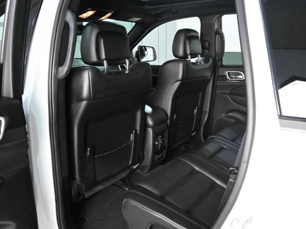 Jeep Grand Cherokee IV (WK2) Рестайлинг с пробегом 2018 года, цена 5 299 000 рублей, 47071 км, внедорожник, Автокод Объявления