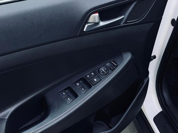 Hyundai Tucson III с пробегом 2017 года, цена 2 150 000 рублей, 83794 км, внедорожник, Автокод Объявления