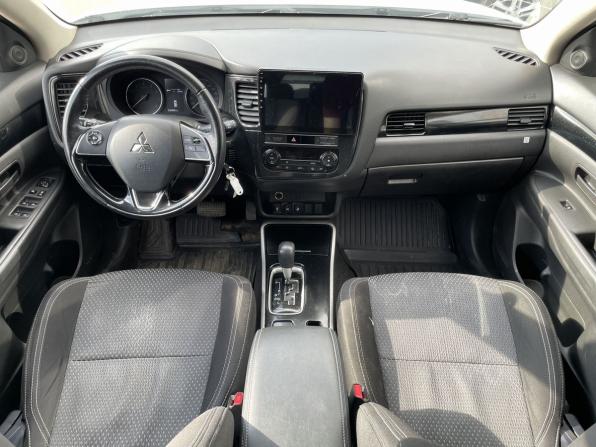 Mitsubishi Outlander III Рестайлинг 3 с пробегом 2019 года, цена 1 579 000 рублей, 225000 км, внедорожник, Автокод Объявления