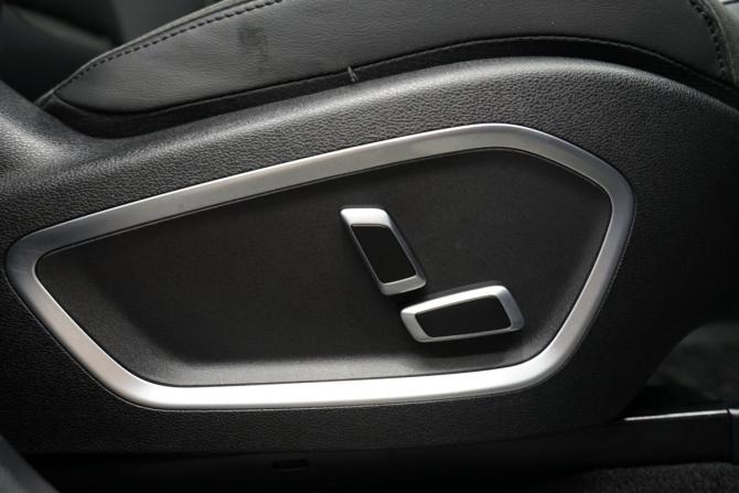 Geely Tugella I Рестайлинг с пробегом 2023 года, цена 3 350 000 рублей, 28000 км, внедорожник, Автокод Объявления