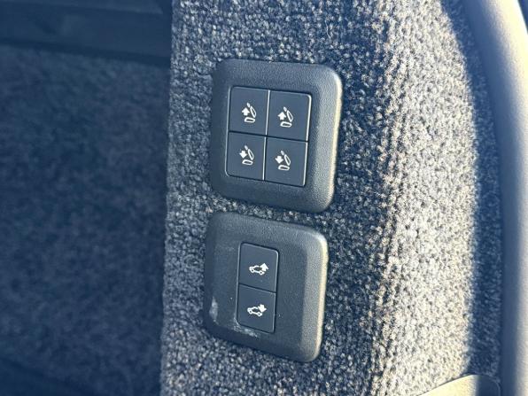 Land Rover Range Rover IV Рестайлинг с пробегом 2019 года, цена 7 150 000 рублей, 119846 км, внедорожник, Автокод Объявления