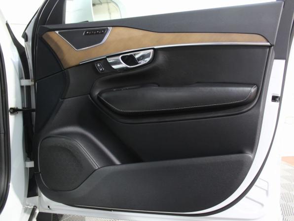 Volvo XC90 II с пробегом 2016 года, цена 3 300 000 рублей, 191538 км, внедорожник, Автокод Объявления