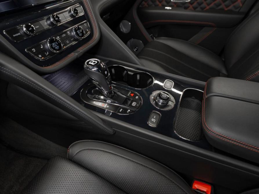 Bentley Bentayga I Рестайлинг Москва  - изображение 25