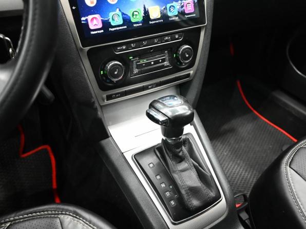 Skoda Octavia II (A5) Рестайлинг с пробегом 2012 года, цена 820 000 рублей, 256476 км, лифтбек, Автокод Объявления