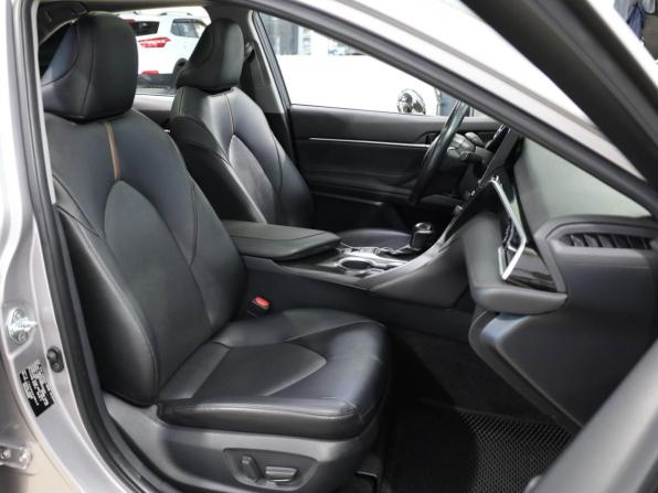 Toyota Camry VIII (XV70) Рестайлинг с пробегом 2022 года, цена 3 449 000 рублей, 105726 км, седан, Автокод Объявления