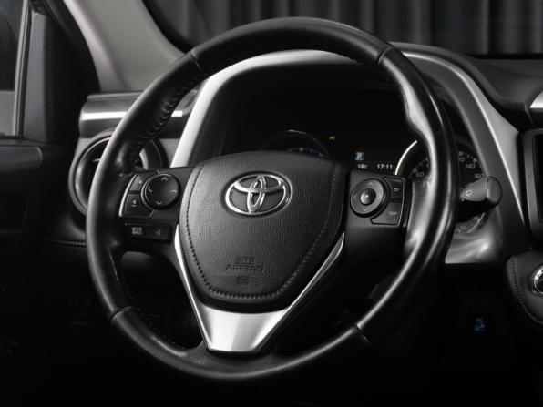 Toyota RAV4 IV (XA40) Рестайлинг с пробегом 2017 года, цена 2 349 000 рублей, 153364 км, внедорожник, Автокод Объявления