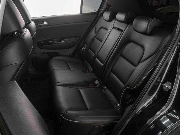 Kia Sportage IV Рестайлинг с пробегом 2021 года, цена 2 449 000 рублей, 94736 км, внедорожник, Автокод Объявления