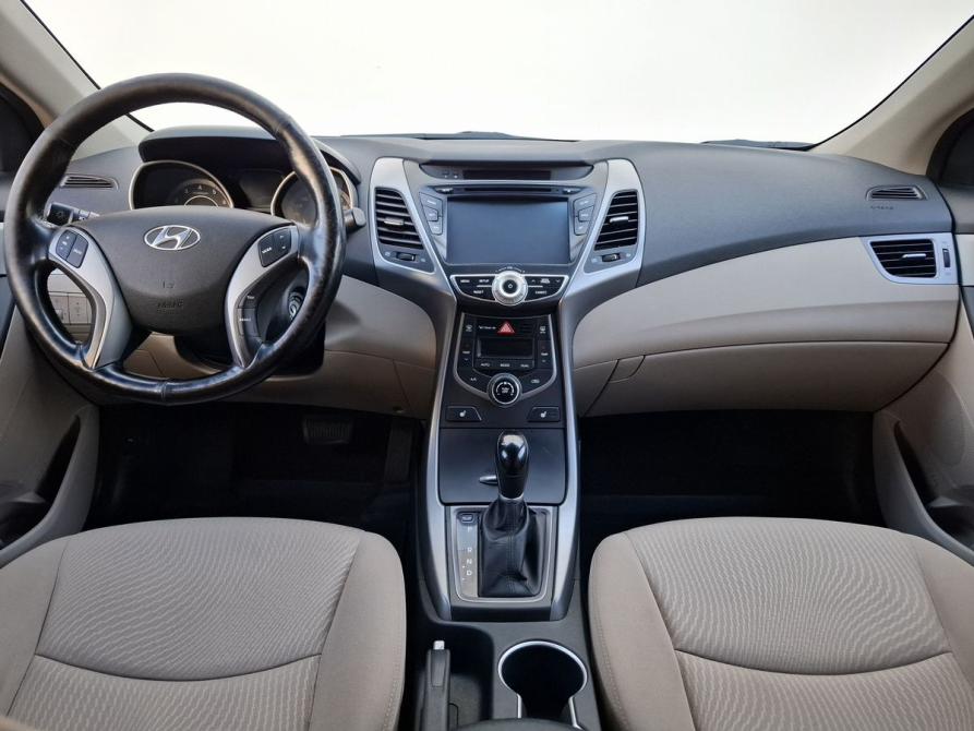 Hyundai Elantra V (MD) Рестайлинг Москва  - изображение 12
