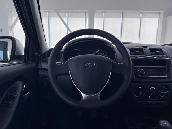 Lada (ВАЗ) Granta I Рестайлинг с пробегом 2024 года, цена 950 000 рублей, 7777 км, седан, Автокод Объявления
