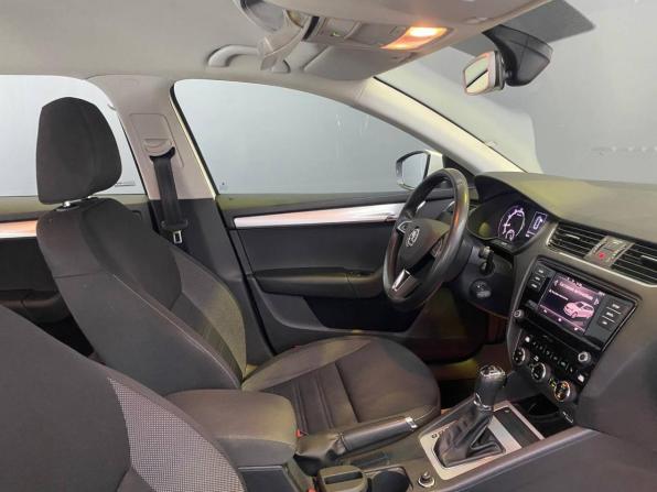 Skoda Octavia III (A7) Рестайлинг с пробегом 2019 года, цена 1 999 000 рублей, 96104 км, универсал, Автокод Объявления