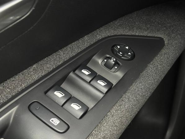 Peugeot 3008 II с пробегом 2019 года, цена 1 769 000 рублей, 125948 км, внедорожник, Автокод Объявления