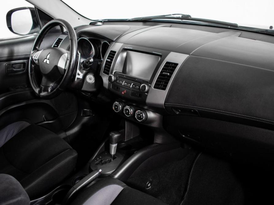 Mitsubishi Outlander II Рестайлинг Москва  - изображение 11