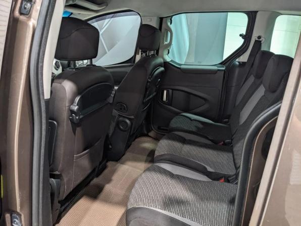Peugeot Partner II Рестайлинг с пробегом 2013 года, цена 695 000 рублей, 128000 км, компактвэн, Автокод Объявления