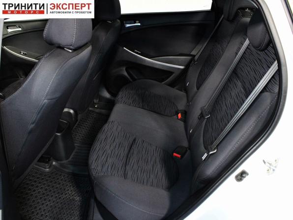 Hyundai Solaris I Рестайлинг с пробегом 2016 года, цена 1 047 000 рублей, 155764 км, седан, Автокод Объявления
