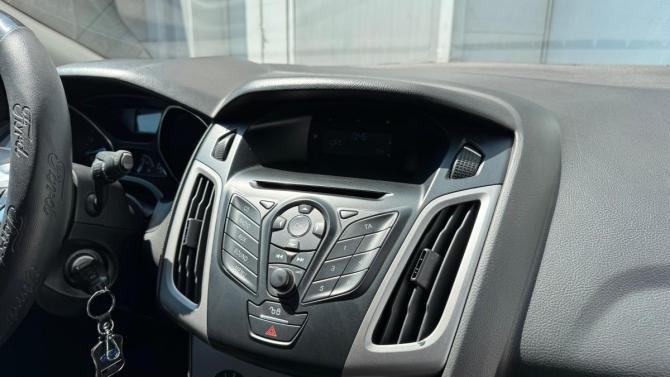 Ford Focus III с пробегом 2013 года, цена 772 100 рублей, 170135 км, хэтчбек, Автокод Объявления