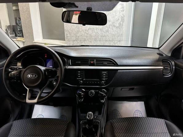 Kia Rio IV с пробегом 2019 года, цена 1 355 000 рублей, 72679 км, седан, Автокод Объявления