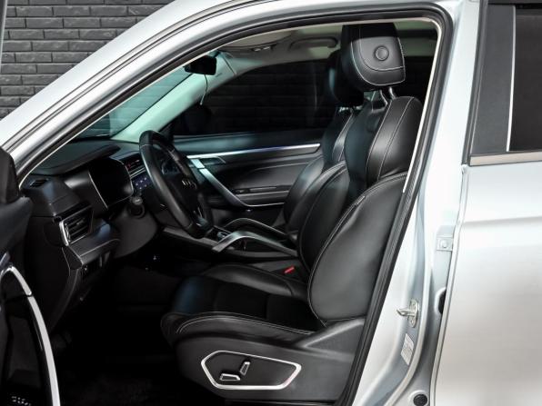 Geely Atlas Pro с пробегом 2023 года, цена 2 315 000 рублей, 36747 км, внедорожник, Автокод Объявления