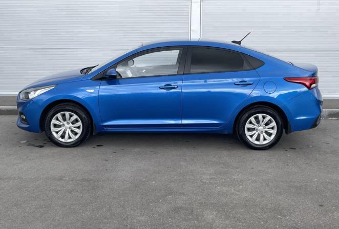 Hyundai Solaris II с пробегом 2018 года, цена 1 210 000 рублей, 121441 км, седан, Автокод Объявления