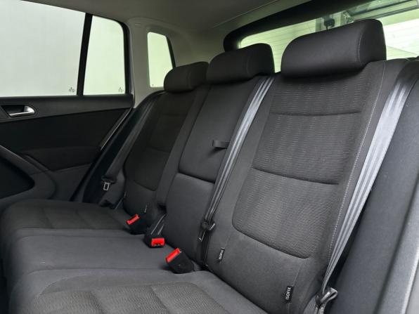 Volkswagen Tiguan I Рестайлинг с пробегом 2012 года, цена 1 189 000 рублей, 196610 км, внедорожник, Автокод Объявления