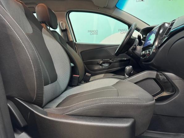 Renault Kaptur I Рестайлинг с пробегом 2021 года, цена 1 300 000 рублей, 97382 км, внедорожник, Автокод Объявления