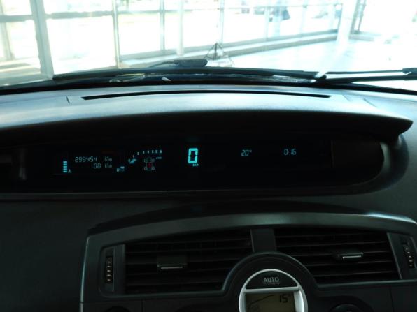 Renault Scenic II Рестайлинг с пробегом 2008 года, цена 658 000 рублей, 293454 км, компактвэн, Автокод Объявления