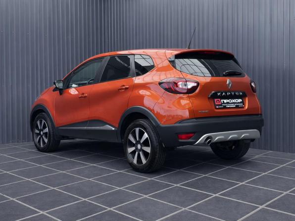Renault Kaptur I с пробегом 2016 года, цена 1 267 000 рублей, 147112 км, внедорожник, Автокод Объявления