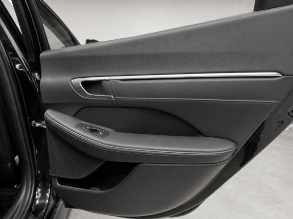 Hyundai Sonata VIII (DN8) с пробегом 2020 года, цена 2 390 000 рублей, 32028 км, седан, Автокод Объявления