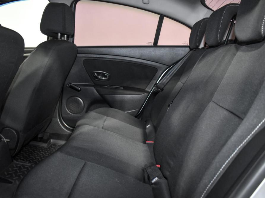 Renault Fluence I Рестайлинг Санкт-Петербург  - изображение 12