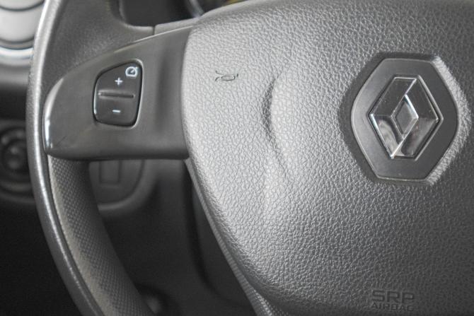 Renault Sandero II с пробегом 2017 года, цена 1 029 000 рублей, 122000 км, хэтчбек, Автокод Объявления