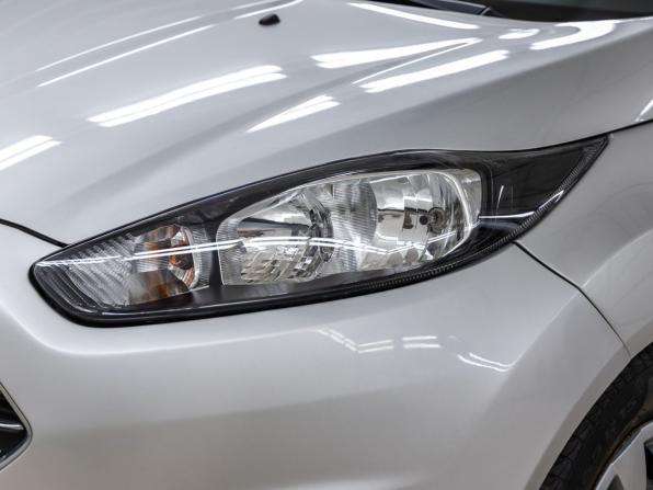 Ford Fiesta Mk6 Рестайлинг с пробегом 2015 года, цена 1 034 000 рублей, 46810 км, седан, Автокод Объявления