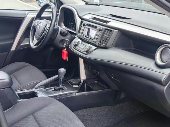 Toyota RAV4 IV (XA40) Рестайлинг с пробегом 2018 года, цена 2 446 000 рублей, 112000 км, внедорожник, Автокод Объявления