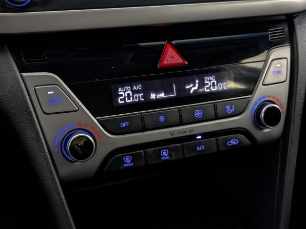 Hyundai Elantra VI (AD) с пробегом 2017 года, цена 1 399 000 рублей, 115000 км, седан, Автокод Объявления