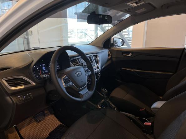 Hyundai Solaris II с пробегом 2019 года, цена 1 185 000 рублей, 195321 км, седан, Автокод Объявления
