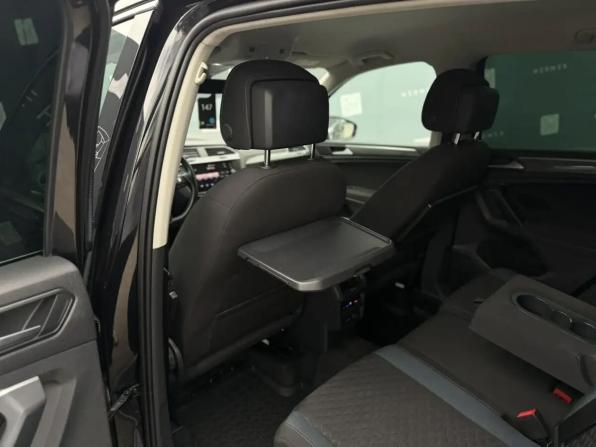 Volkswagen Tiguan II с пробегом 2019 года, цена 2 349 000 рублей, 100989 км, внедорожник, Автокод Объявления