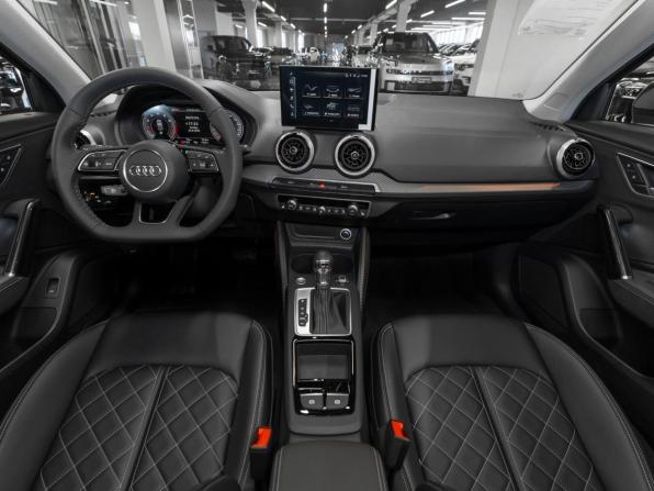 Audi Q2 I Рестайлинг с пробегом 2025 года, цена 3 800 000 рублей, 19 км, внедорожник, Автокод Объявления