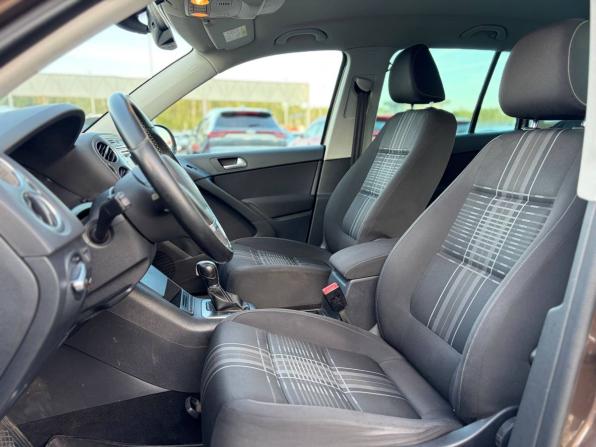 Volkswagen Tiguan I Рестайлинг с пробегом 2016 года, цена 1 095 000 рублей, 241000 км, внедорожник, Автокод Объявления