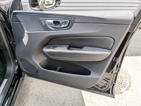 Volvo XC60 II с пробегом 2018 года, цена 3 150 000 рублей, 120630 км, внедорожник, Автокод Объявления