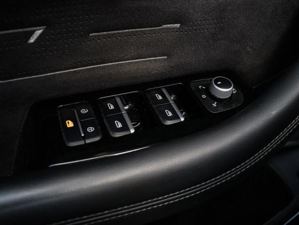 Geely Monjaro I с пробегом 2024 года, цена 3 650 000 рублей, 29388 км, внедорожник, Автокод Объявления