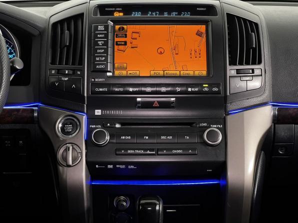 Toyota Land Cruiser 200 Series с пробегом 2011 года, цена 2 450 000 рублей, 443265 км, внедорожник, Автокод Объявления